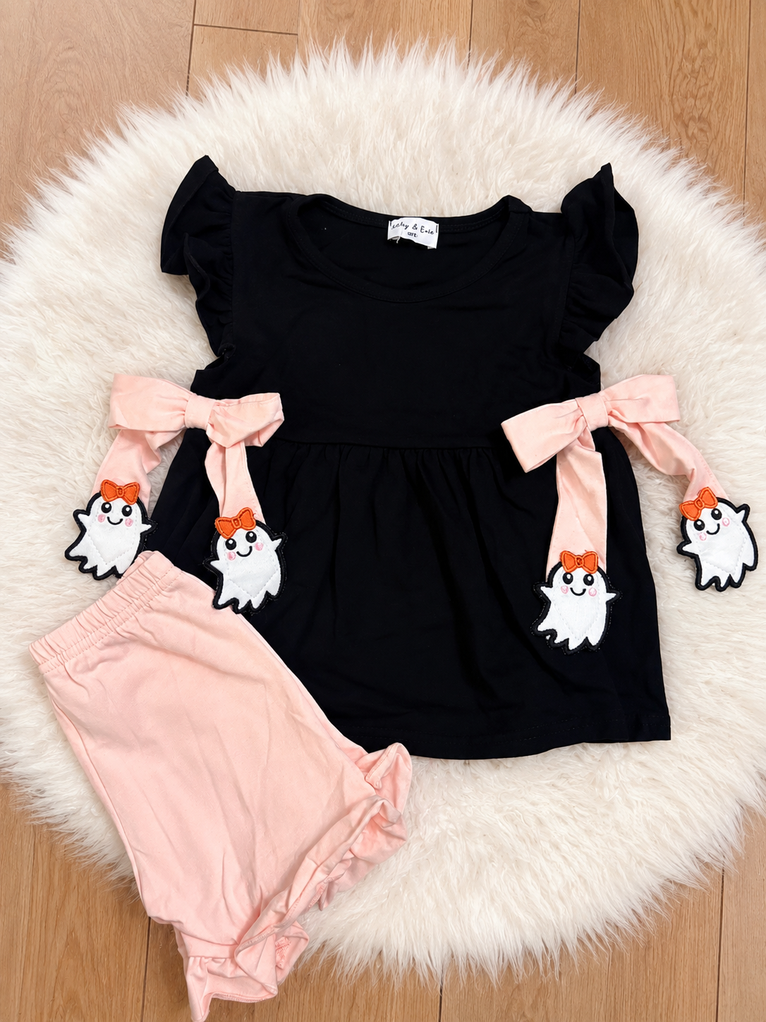Ghost Appliqué Bow Shorts Set