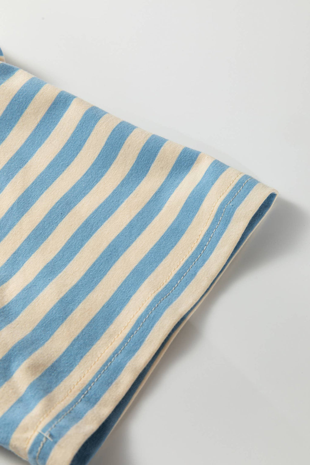 Stripe Contrast Crew Neck Drop Shoulder Loose Tee (S-4X)
