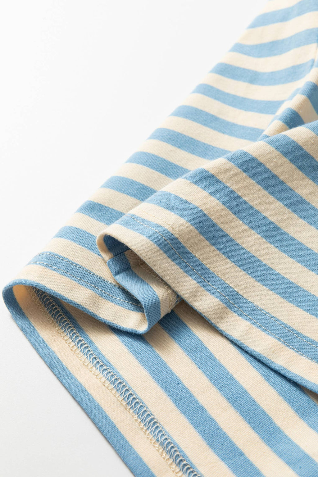 Stripe Contrast Crew Neck Drop Shoulder Loose Tee (S-4X)