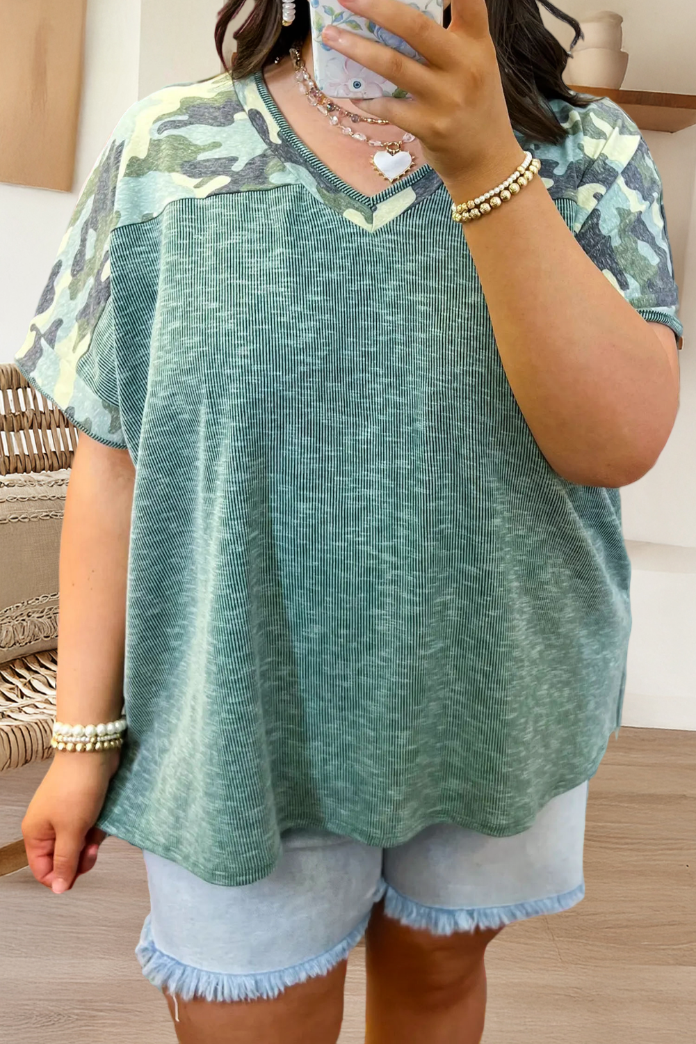Ribbed Camouflage Patchwork Plus Size V Neck Tee